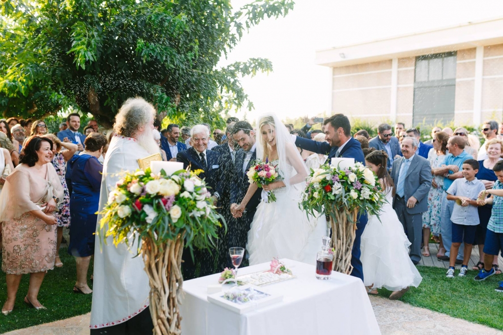 Τι ώρα να κάνω τον γάμο μου;