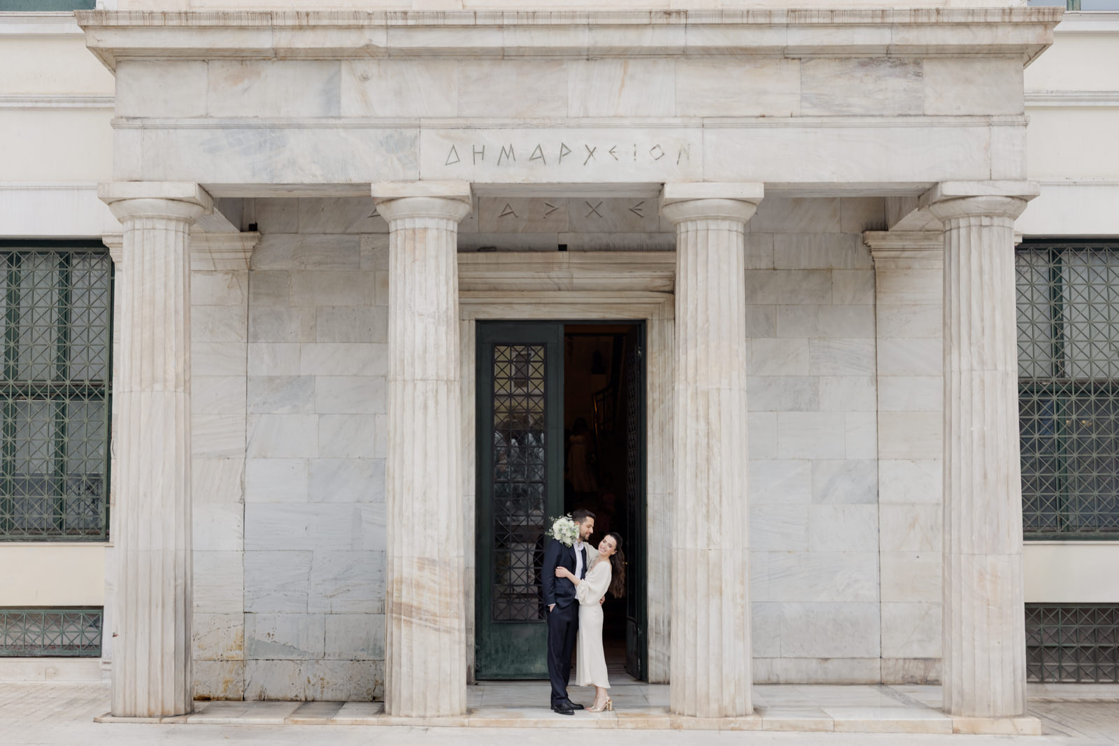 Πολιτικός-γάμος-Δημαρχείο-Αθηνών-Γάμος-στο-Δημαρχείο-Αθηνών-Ignatios-Kourouvasilis