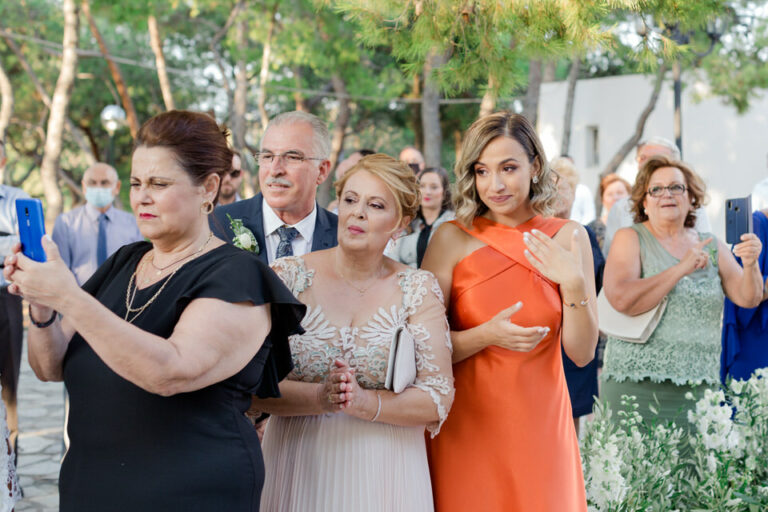 Γάμος Άγιος Γεώργιος Καβούρι Φωτογράφος Γάμου Βάπτισης στον Άγιο Γεώργιο στο Καβούρι