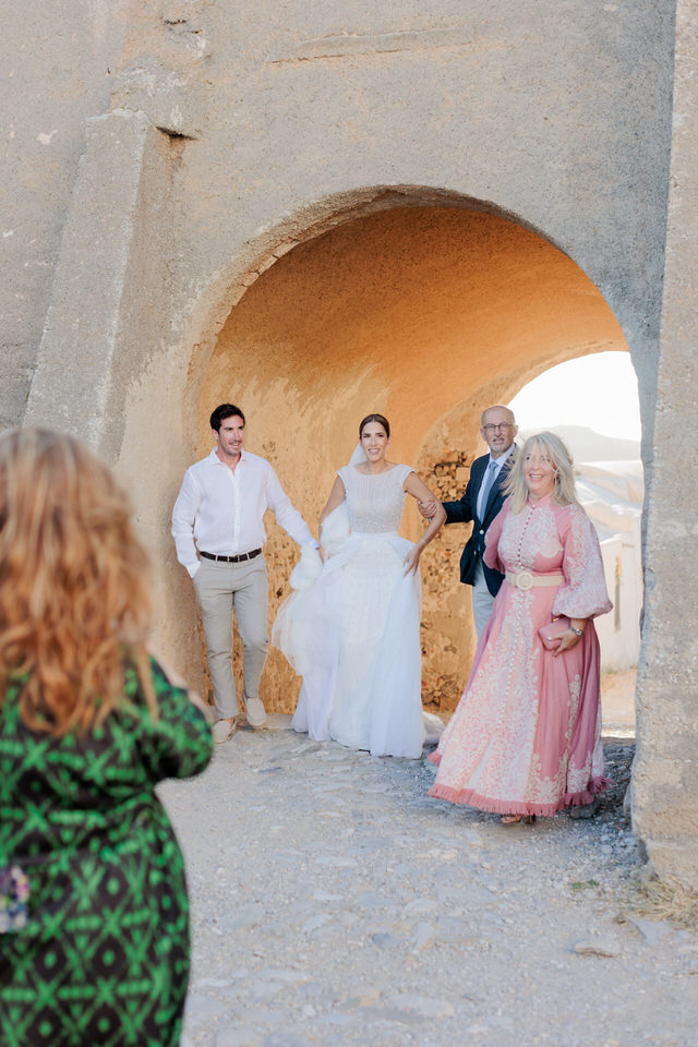Luxury Wedding in Kythera Myrtidiotissa castle of Chora 