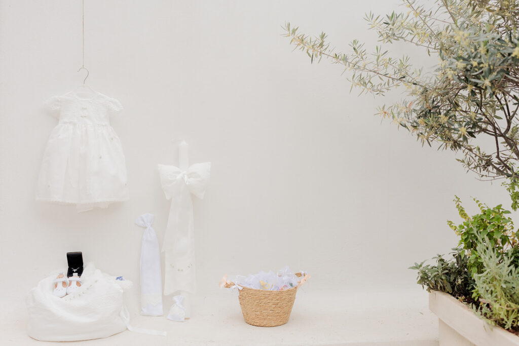 Στολισμός βάπτισης - Βάπτιση Άγιος Γεώργιος Καβούρι | Wedding Photographer in Greece | Ignatios Kourouvasilis