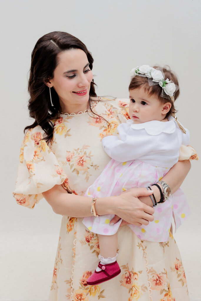 Παπουτσάκια βάπτισης - Βάπτιση Άγιος Γεώργιος Καβούρι | Wedding Photographer in Greece | Ignatios Kourouvasilis